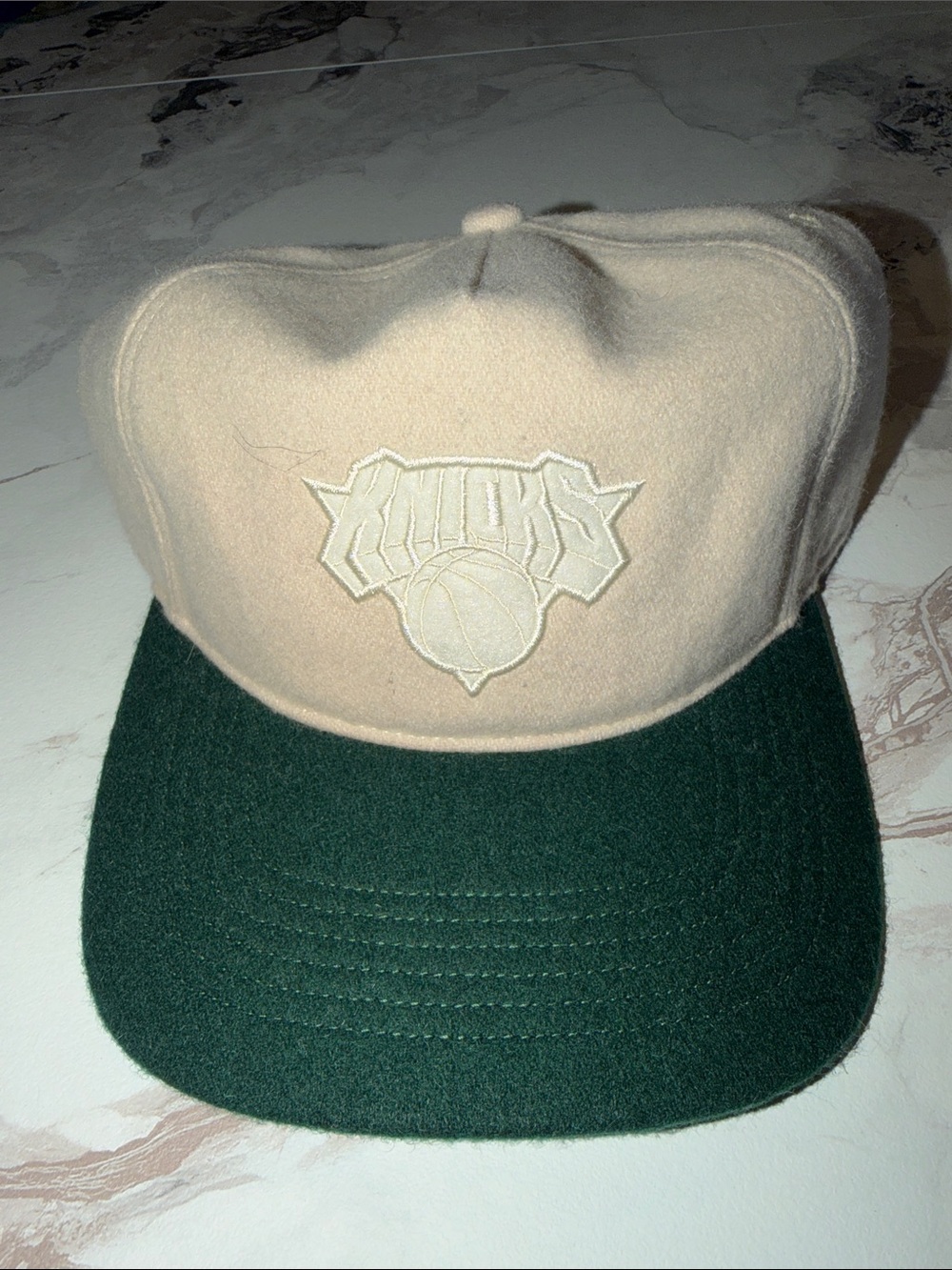 Kith Two-Tone Wool Snapback Hat - Cream and Dark Green
